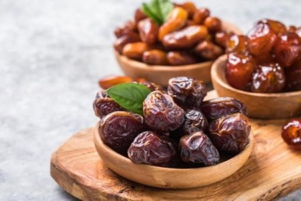 تصویر 4 از قیمت خرما ربی تازه + پخش تولیدی عمده کارخانه